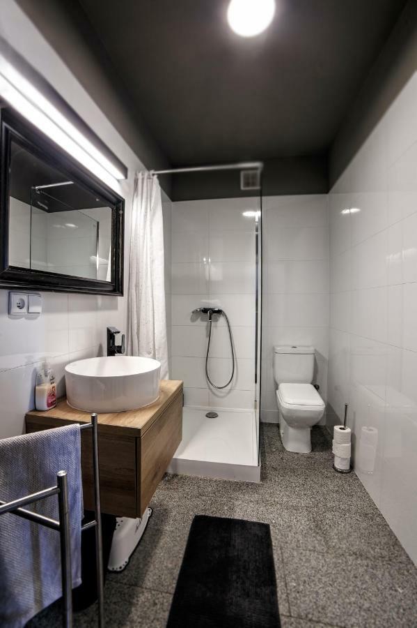 Apartament Lavender Сьрем Экстерьер фото
